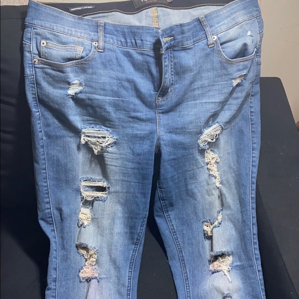 Torrid bombshell skinny jeans